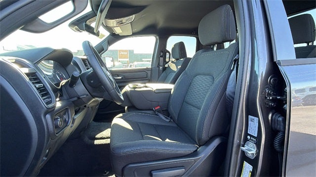 2026 RAM Ram 1500 RAM 1500 TRADESMAN QUAD CAB 4X2 6'4' BOX