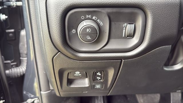 2027 RAM Ram 1500 RAM 1500 BIG HORN CREW CAB 4X4 5'7' BOX