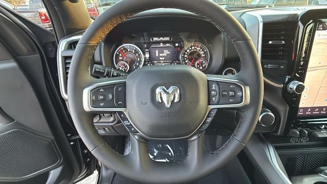 2027 RAM Ram 1500 RAM 1500 BIG HORN CREW CAB 4X4 5'7' BOX