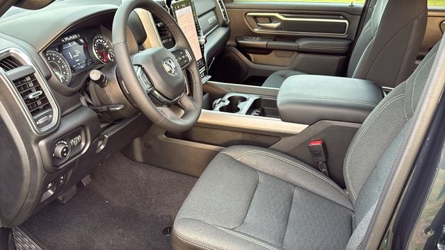 2027 RAM Ram 1500 RAM 1500 BIG HORN CREW CAB 4X4 5'7' BOX