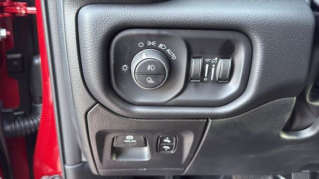 2027 RAM Ram 1500 RAM 1500 BIG HORN CREW CAB 4X4 5'7' BOX