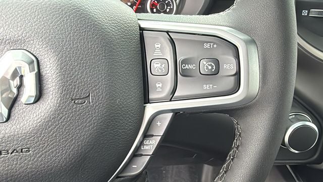 2027 RAM Ram 1500 RAM 1500 BIG HORN CREW CAB 4X4 5'7' BOX