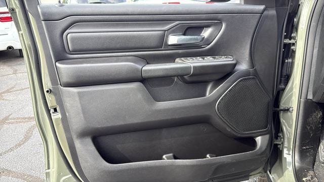 2026 RAM Ram 1500 RAM 1500 WARLOCK CREW CAB 4X4 5'7' BOX