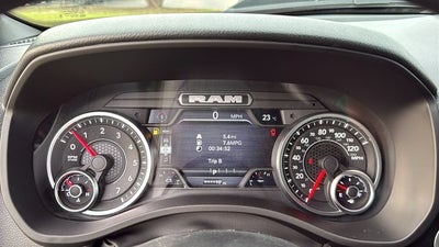 2027 RAM Ram 1500 RAM 1500 EXPRESS CREW CAB 4X4 5'7' BOX