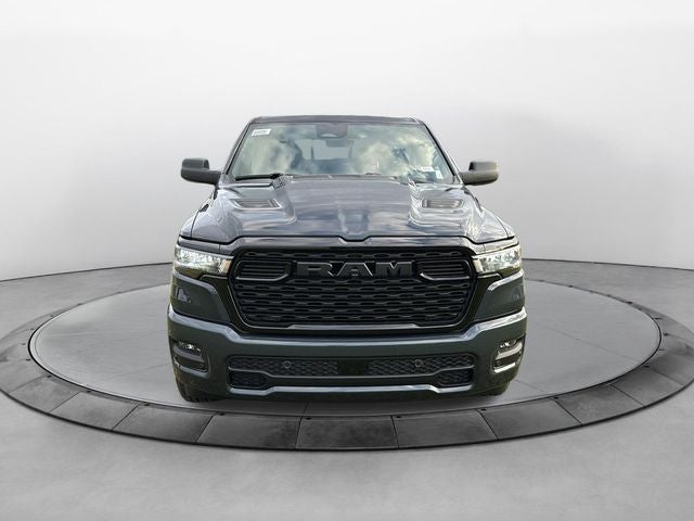 2027 RAM Ram 1500 RAM 1500 EXPRESS CREW CAB 4X4 5'7' BOX