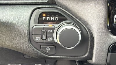 2027 RAM Ram 1500 RAM 1500 EXPRESS CREW CAB 4X4 5'7' BOX