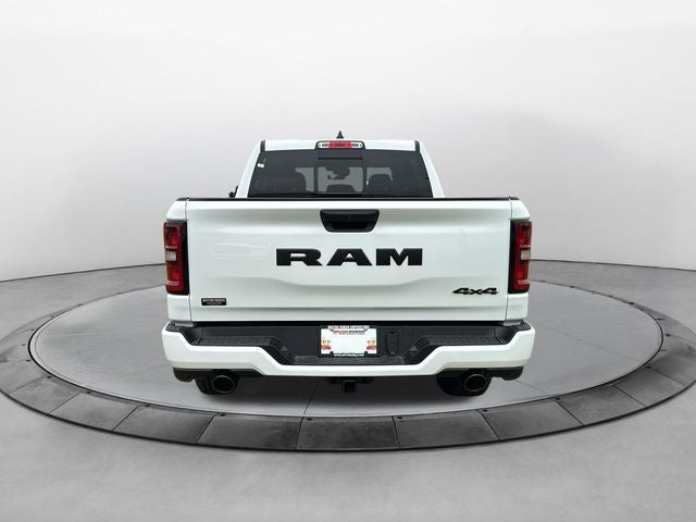 2027 RAM Ram 1500 RAM 1500 EXPRESS CREW CAB 4X4 5'7' BOX