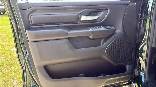 2027 RAM Ram 1500 RAM 1500 WARLOCK CREW CAB 4X4 5'7' BOX