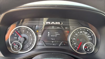 2027 RAM Ram 1500 RAM 1500 WARLOCK CREW CAB 4X4 5'7' BOX