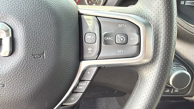 2027 RAM Ram 1500 RAM 1500 WARLOCK CREW CAB 4X4 5'7' BOX