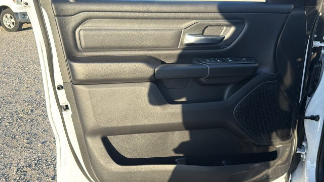 2027 RAM Ram 1500 RAM 1500 EXPRESS CREW CAB 4X4 5'7' BOX