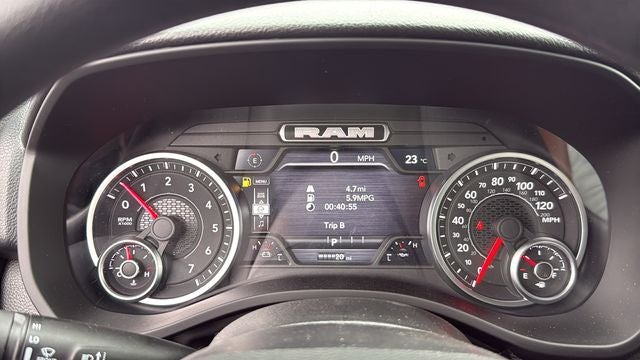 2026 RAM Ram 1500 RAM 1500 EXPRESS CREW CAB 4X4 5'7' BOX
