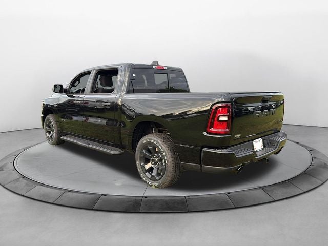 2027 RAM Ram 1500 RAM 1500 EXPRESS CREW CAB 4X4 5'7' BOX