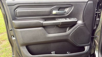 2027 RAM Ram 1500 RAM 1500 EXPRESS CREW CAB 4X4 5'7' BOX