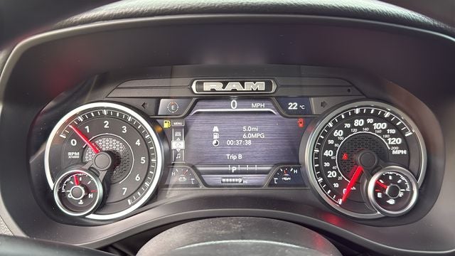 2027 RAM Ram 1500 RAM 1500 EXPRESS CREW CAB 4X4 5'7' BOX