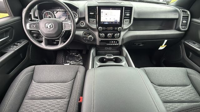 2027 RAM Ram 1500 RAM 1500 EXPRESS CREW CAB 4X4 5'7' BOX