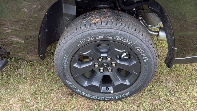 2027 RAM Ram 1500 RAM 1500 EXPRESS CREW CAB 4X4 5'7' BOX