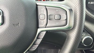 2027 RAM Ram 1500 RAM 1500 EXPRESS CREW CAB 4X4 5'7' BOX