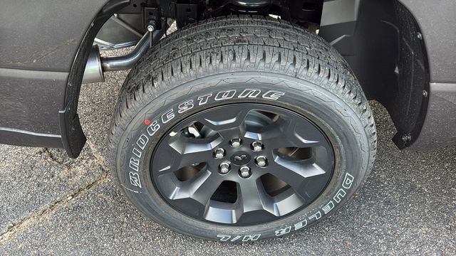 2027 RAM Ram 1500 RAM 1500 EXPRESS CREW CAB 4X4 5'7' BOX