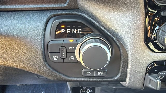2027 RAM Ram 1500 RAM 1500 WARLOCK CREW CAB 4X4 5'7' BOX