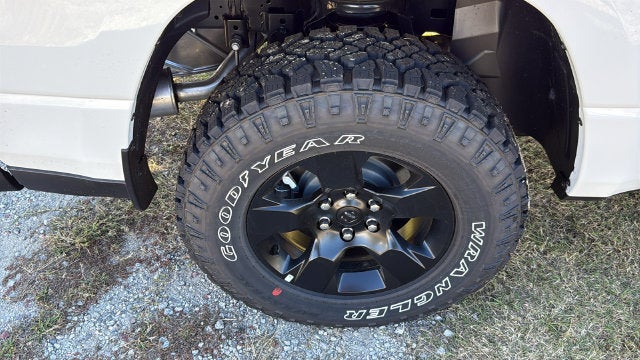 2027 RAM Ram 1500 RAM 1500 WARLOCK CREW CAB 4X4 5'7' BOX