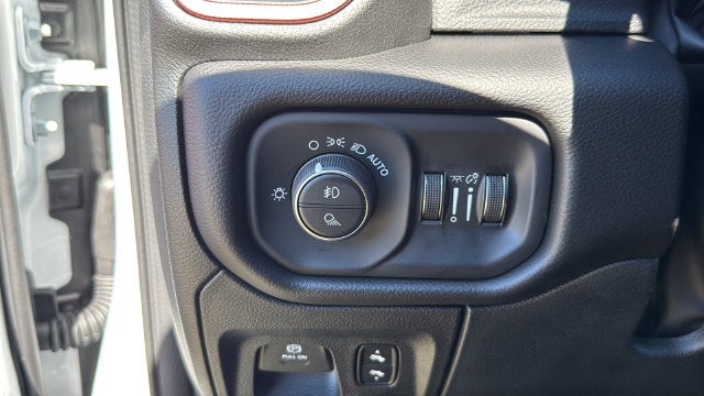 2027 RAM Ram 1500 RAM 1500 REBEL CREW CAB 4X4 5'7' BOX