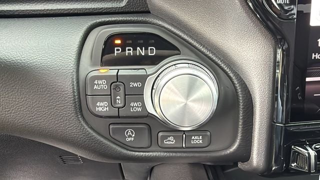 2027 RAM Ram 1500 RAM 1500 REBEL CREW CAB 4X4 5'7' BOX