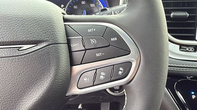 2027 Chrysler Pacifica PACIFICA SELECT