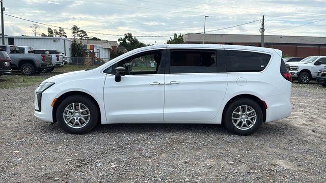 2027 Chrysler Pacifica PACIFICA SELECT