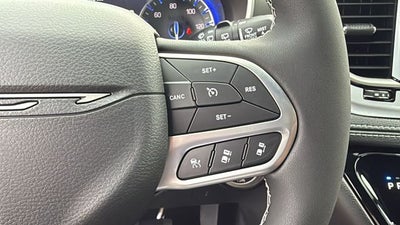 2027 Chrysler Pacifica PACIFICA SELECT