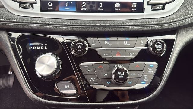 2027 Chrysler Pacifica PACIFICA SELECT
