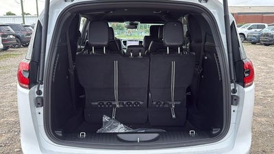 2027 Chrysler Pacifica PACIFICA SELECT