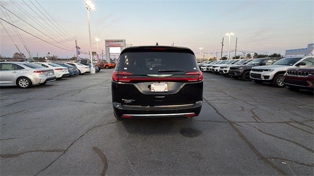 2026 Chrysler Pacifica PACIFICA SELECT