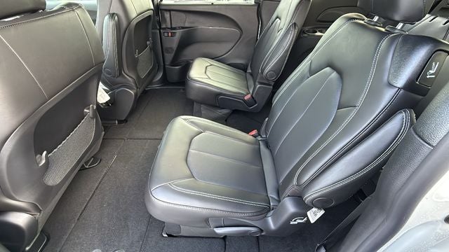 2027 Chrysler Pacifica PACIFICA LX