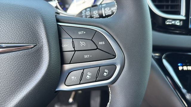 2026 Chrysler Voyager VOYAGER LX
