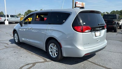 2026 Chrysler Voyager VOYAGER LX
