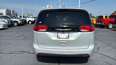 2026 Chrysler Voyager VOYAGER LX
