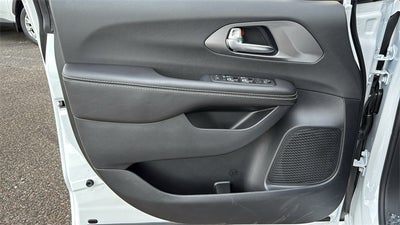 2026 Chrysler Voyager VOYAGER LX