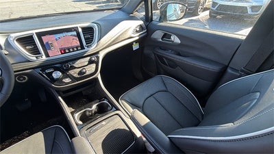 2026 Chrysler Pacifica PACIFICA LIMITED