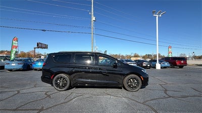 2026 Chrysler Pacifica PACIFICA LIMITED