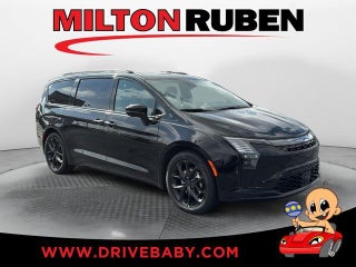 2027 Chrysler Pacifica PACIFICA LIMITED