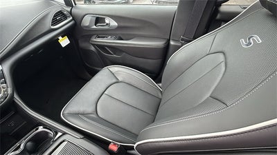 2026 Chrysler Pacifica PACIFICA LIMITED