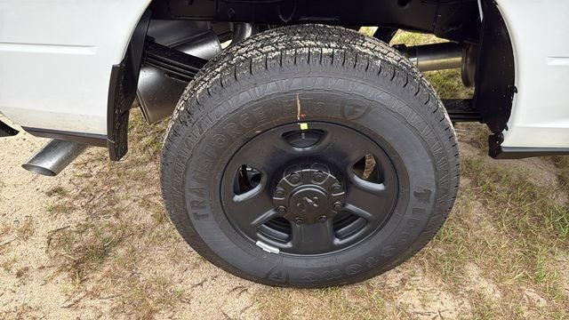 2027 RAM Ram 3500 RAM 3500 TRADESMAN CREW CAB 4X4 6'4' BOX
