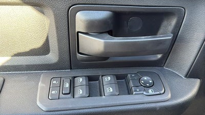 2027 RAM Ram 3500 RAM 3500 TRADESMAN CREW CAB 4X4 6'4' BOX