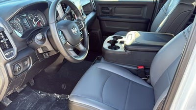 2027 RAM Ram 3500 RAM 3500 TRADESMAN CREW CAB 4X4 6'4' BOX