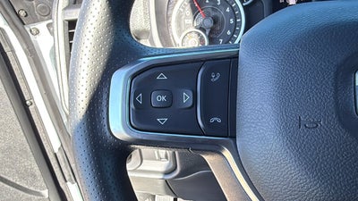 2027 RAM Ram 3500 RAM 3500 TRADESMAN CREW CAB 4X4 6'4' BOX