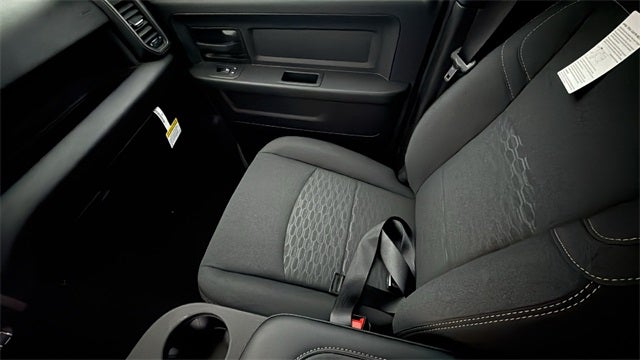 2026 RAM Ram 3500 RAM 3500 TRADESMAN CREW CAB 4X4 6'4' BOX