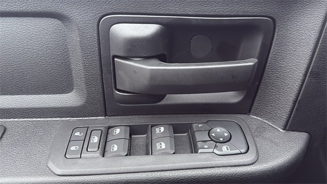 2026 RAM Ram 3500 RAM 3500 TRADESMAN CREW CAB 4X4 6'4' BOX