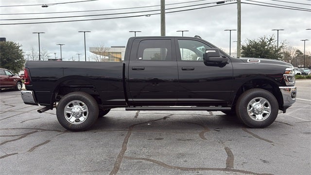 2026 RAM Ram 3500 RAM 3500 TRADESMAN CREW CAB 4X4 6'4' BOX