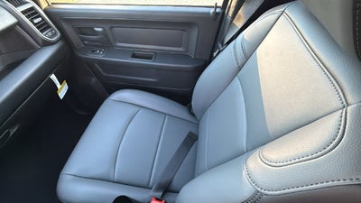 2027 RAM Ram 3500 RAM 3500 TRADESMAN CREW CAB 4X4 6'4' BOX
